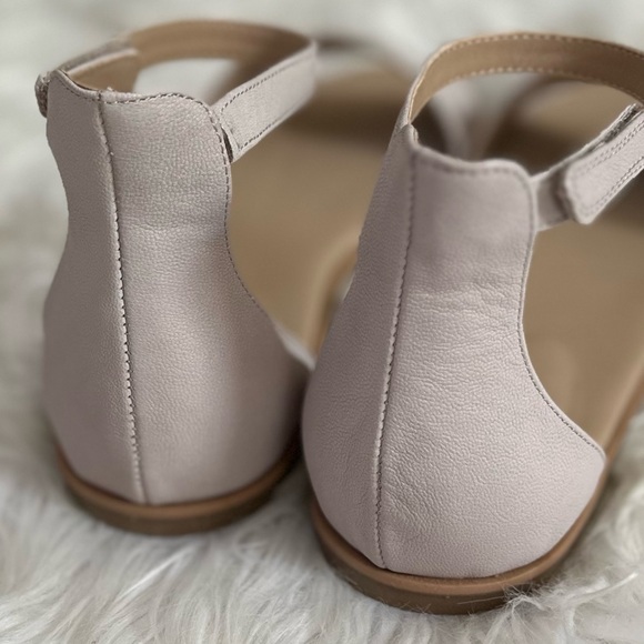 EILEEN FISHER 10 NEW Razz Tumbled Leather Ankle Strap Sandals in Chalk NIB NWT - Picture 7 of 16